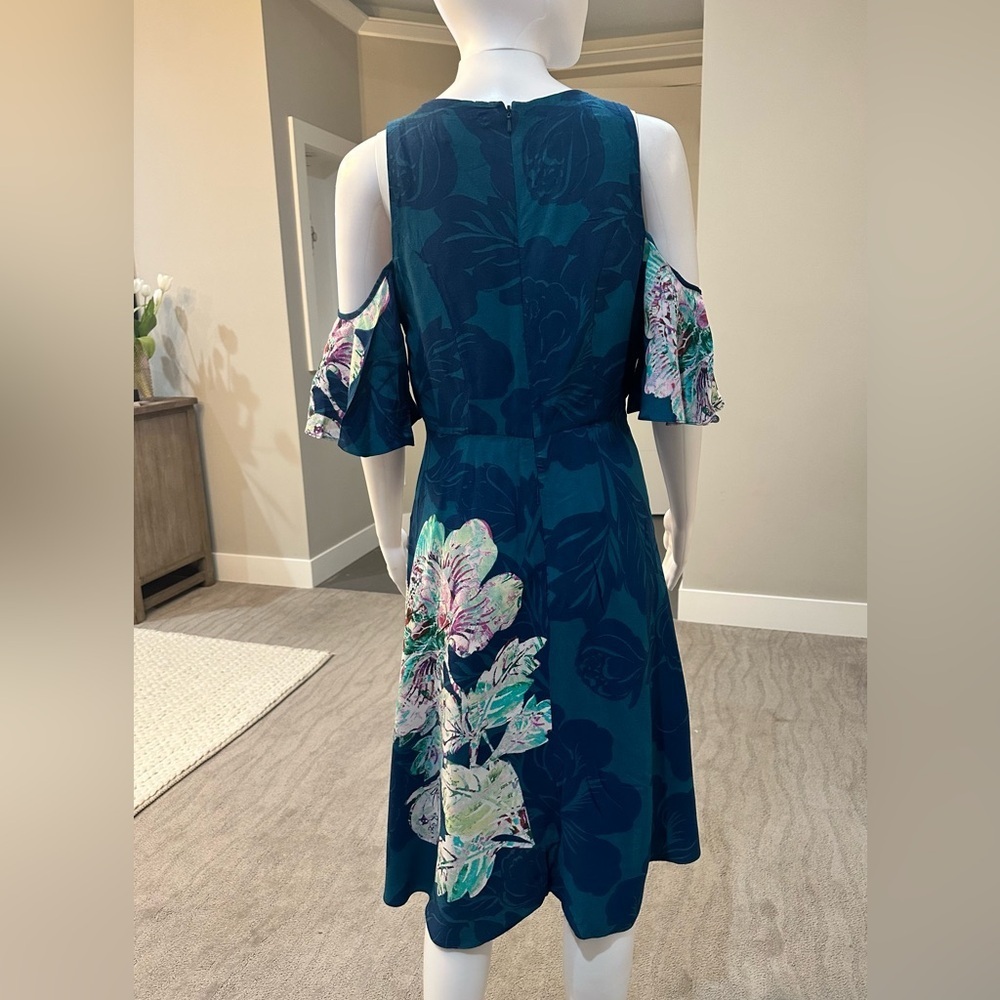 Maeve by Anthropologie Elia Cold Shoulder Floral Midi Dress Size 8 - Picture 4 of 11
